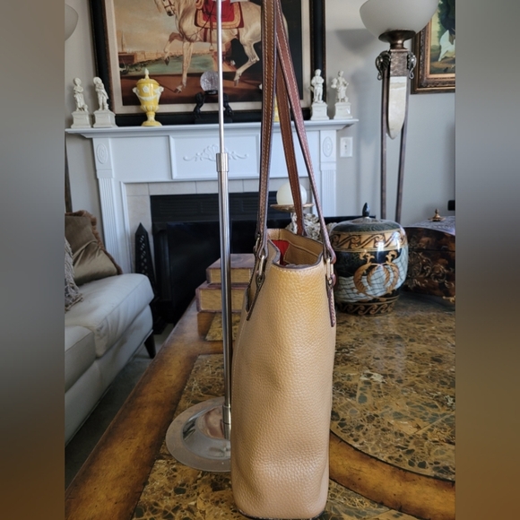 Donney & Bourke Tan Leather Tote Bag - Picture 3 of 14